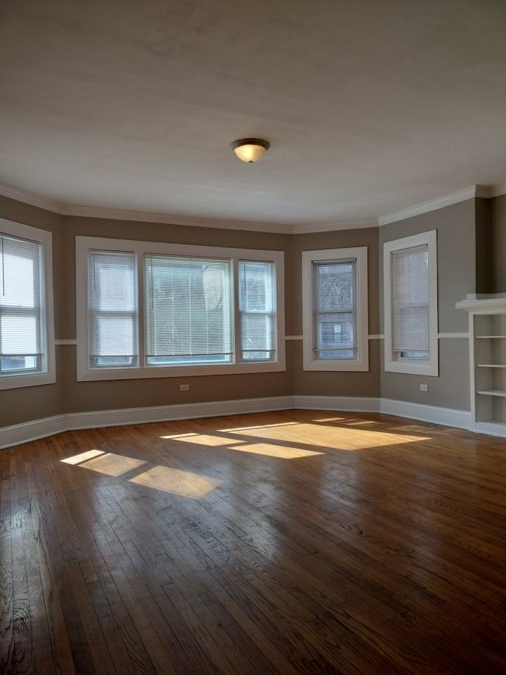 7729 S Essex Ave #2 - Photo 3 of 20
