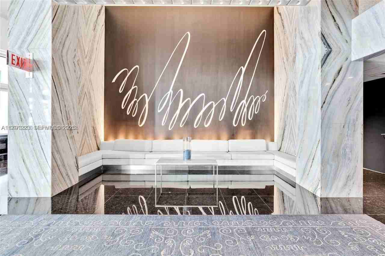 335 South Biscayne Boulevard #908 - Photo 3 of 5