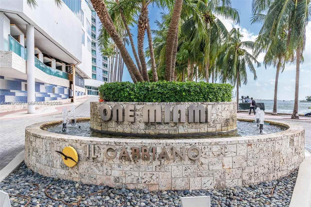 335 South Biscayne Boulevard #908 - Photo 5 of 5