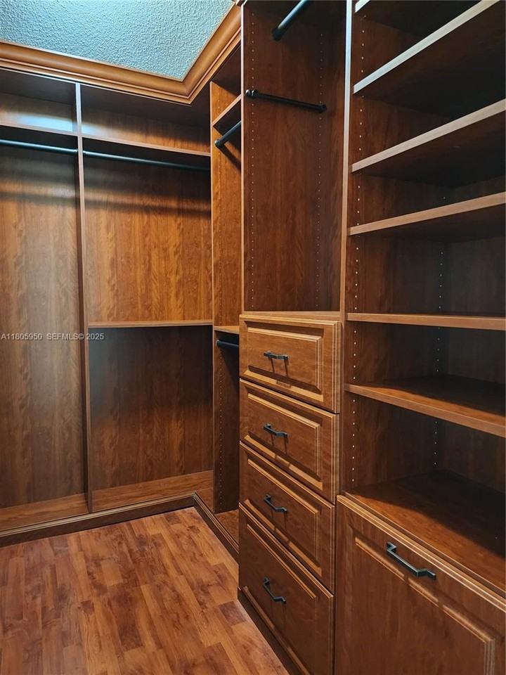 9871 Red Heart Lane - Photo 5 of 6