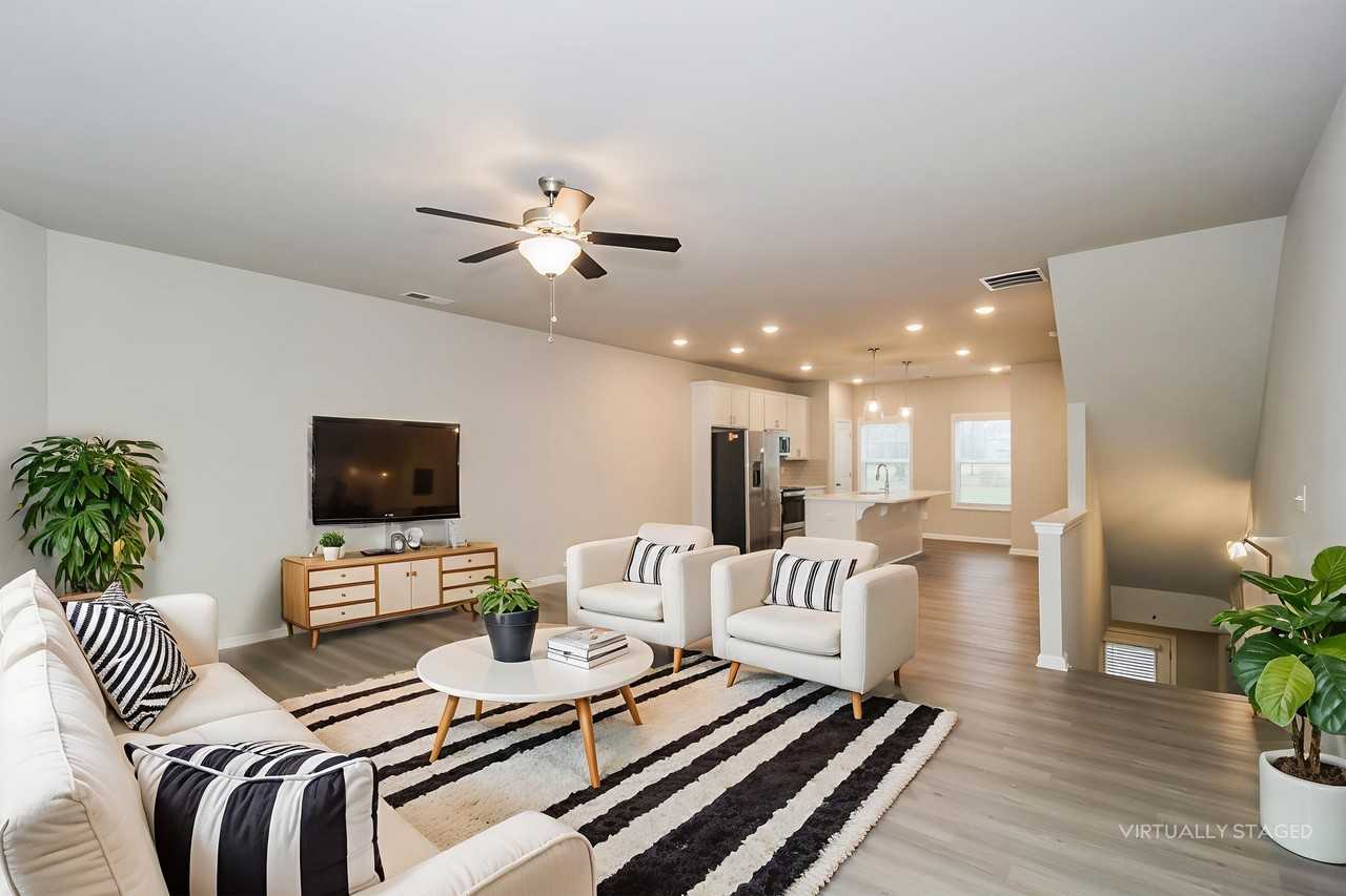 807 807 Calvin Park Dr - Photo 2 of 35