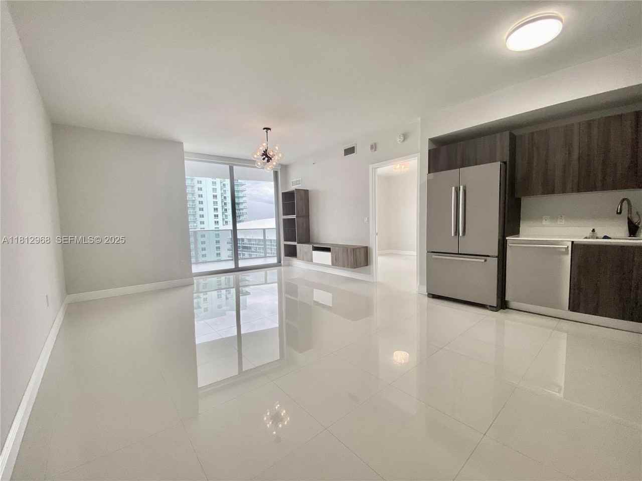 488 Northeast 18th Street #4103 - Photo 2 of 5