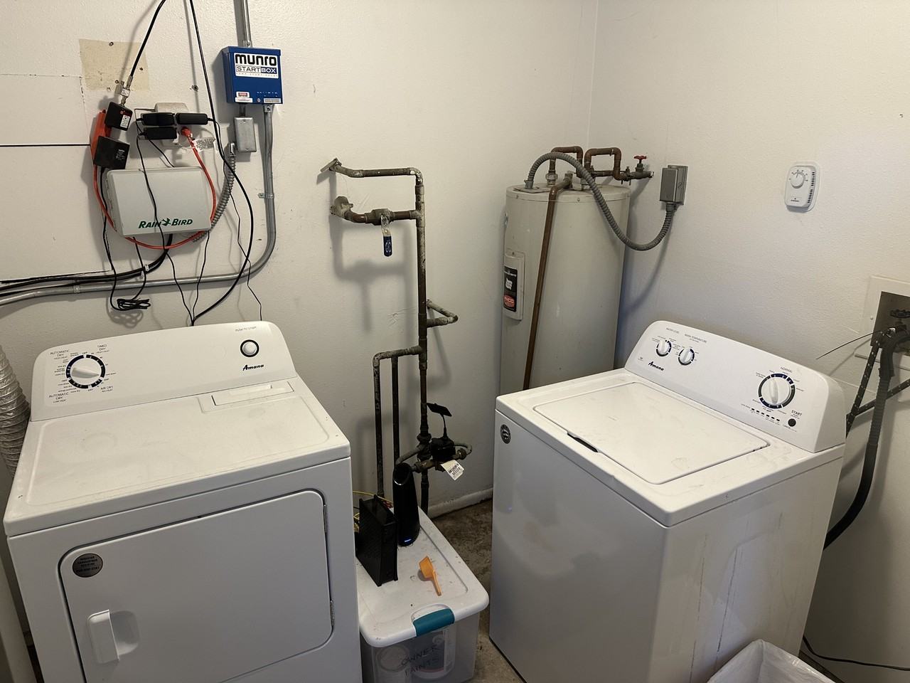 172 Washington St - Photo 3 of 10