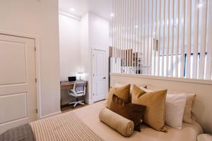 featured image of 215 Union St