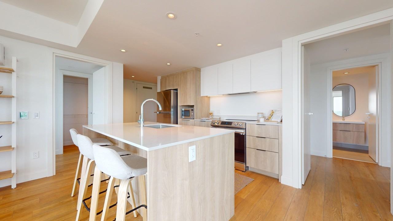 880 Av Carson — photo 3