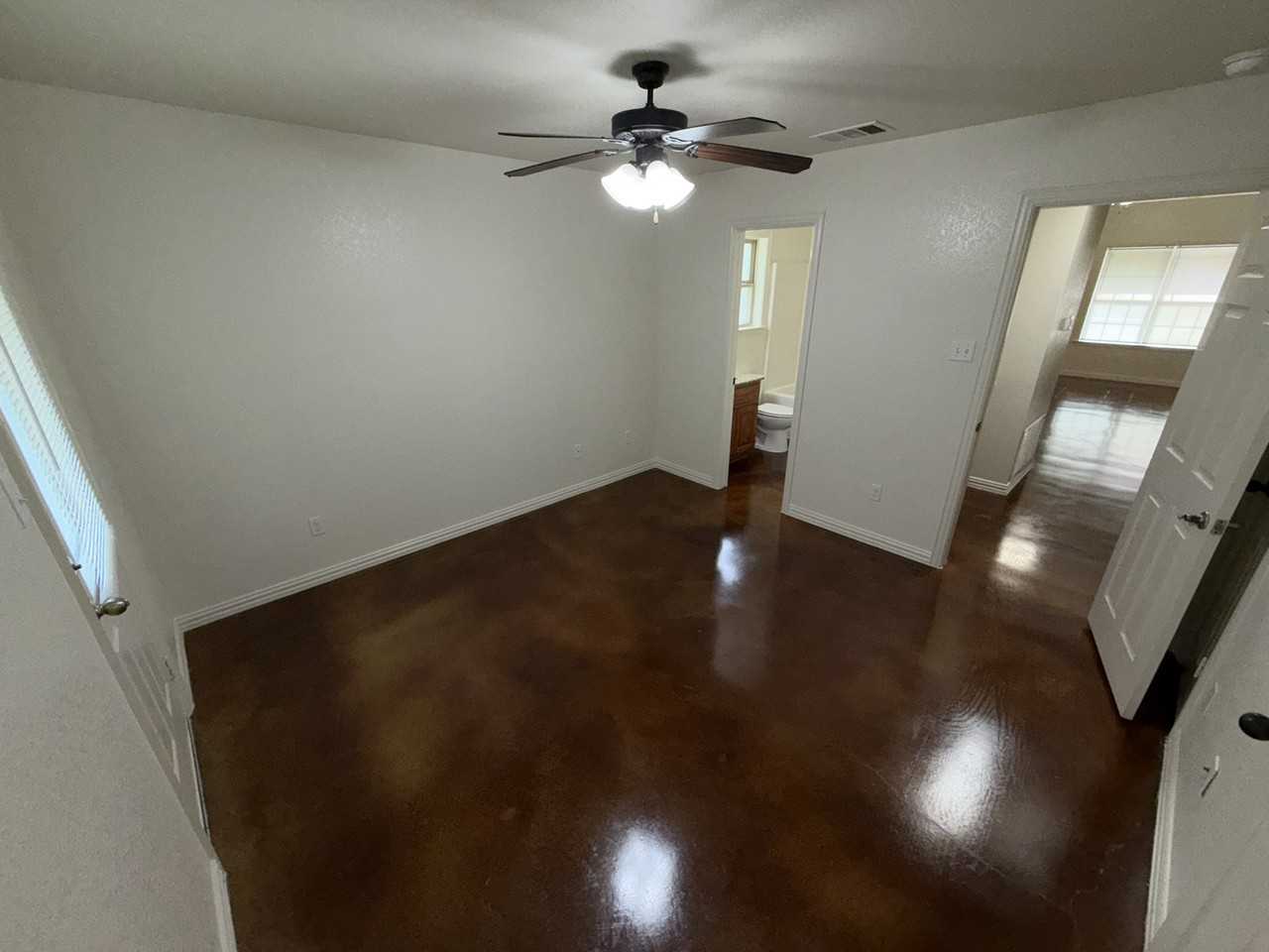 510 South Knob Street #A - Photo 4 of 10