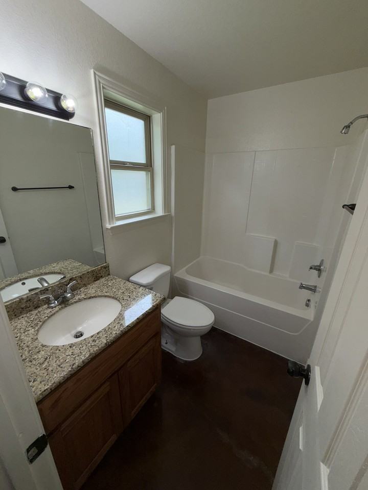 510 South Knob Street #A - Photo 6 of 10