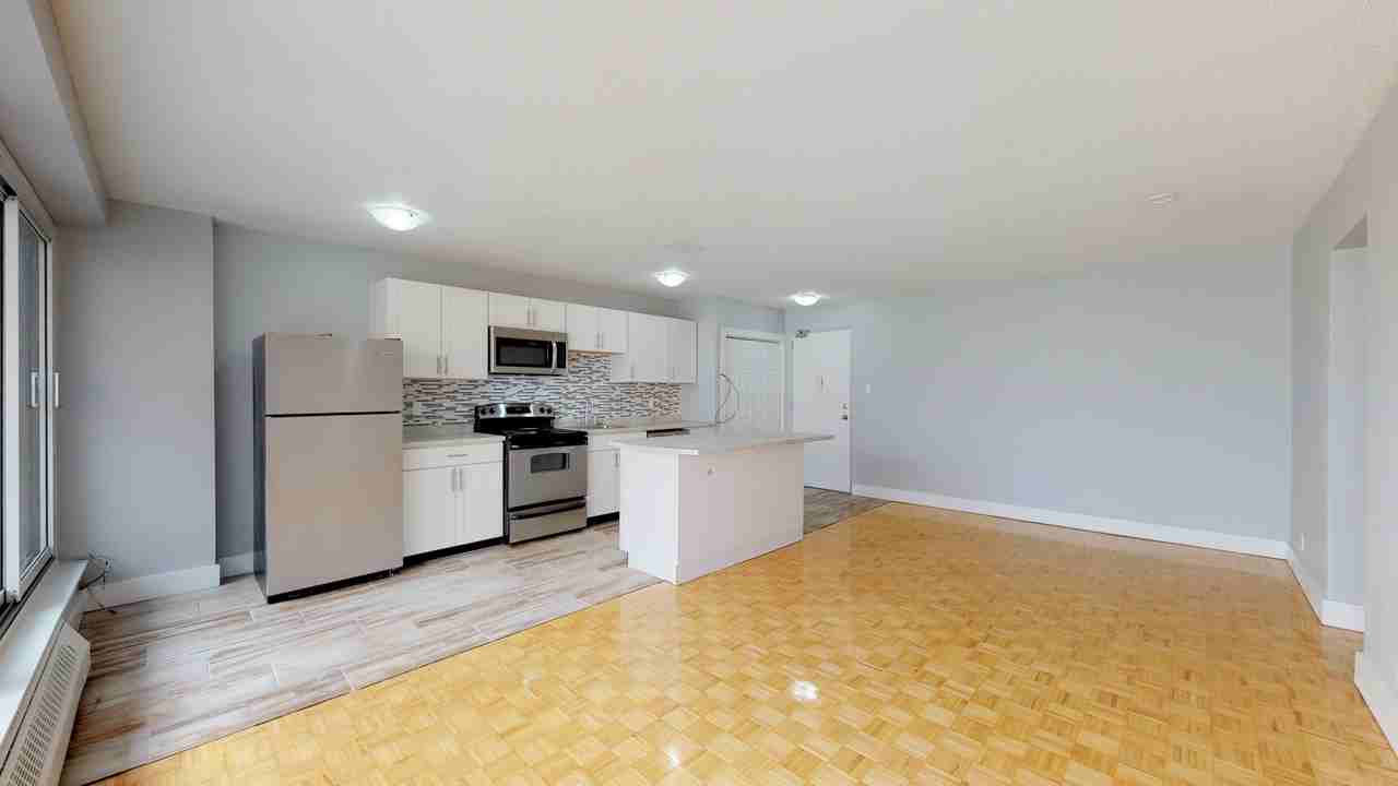 Acadian Apartments - Photo 7 of 36