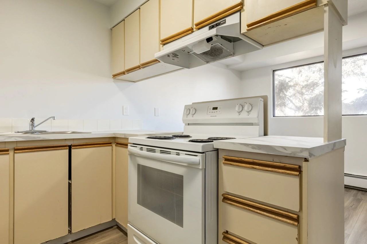 South Ridge Apartments - Photo 3 of 50