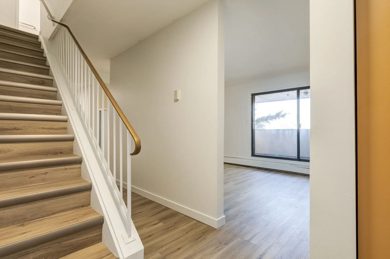 South Ridge Apartments - Photo 4 of 50