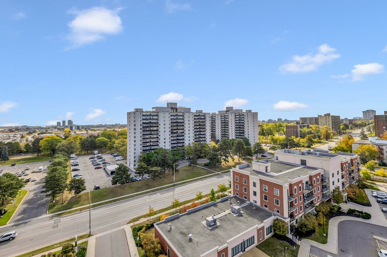 Bridgewood Place - Photo 2 of 29