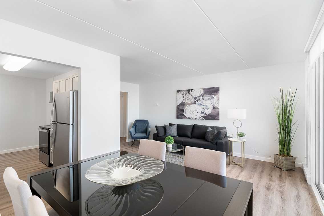 Adamar Manor - Photo 7 of 11