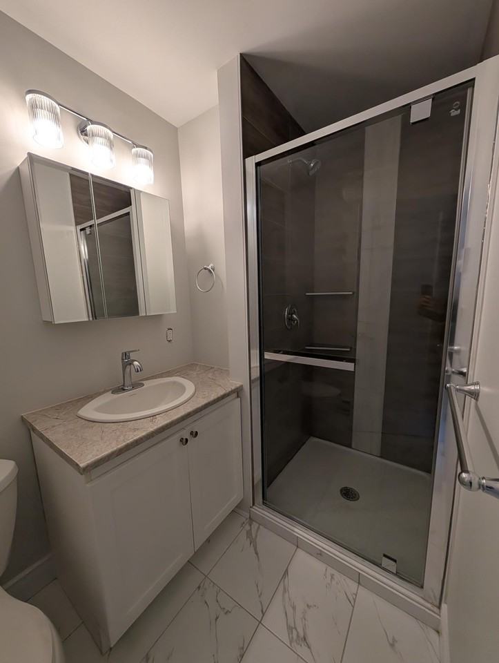 96 Butler St - Photo 5 of 16