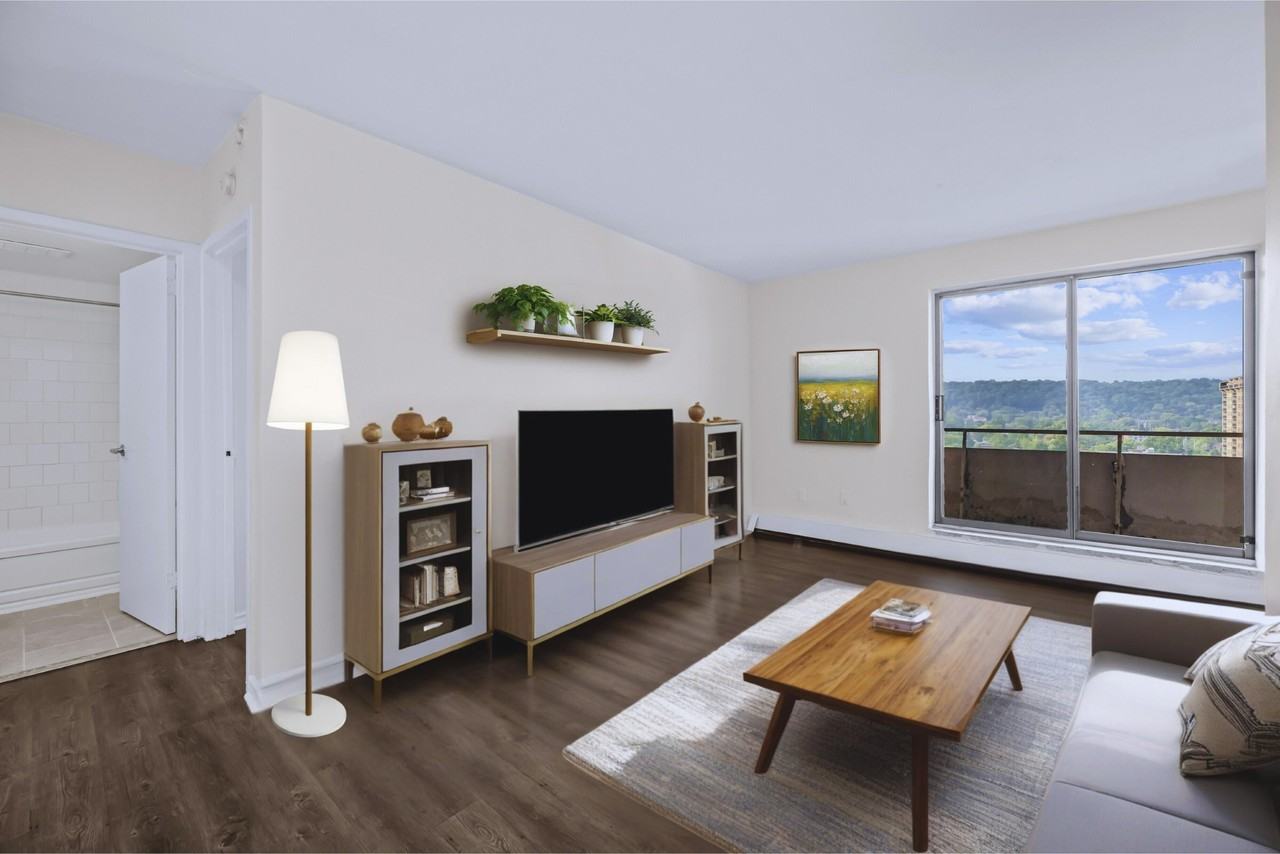 Citadel Manor - Photo 5 of 9