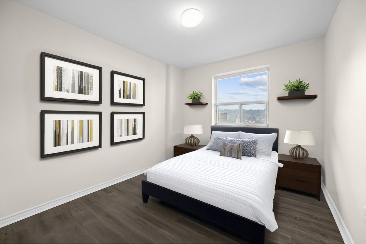 Citadel Manor - Photo 6 of 9