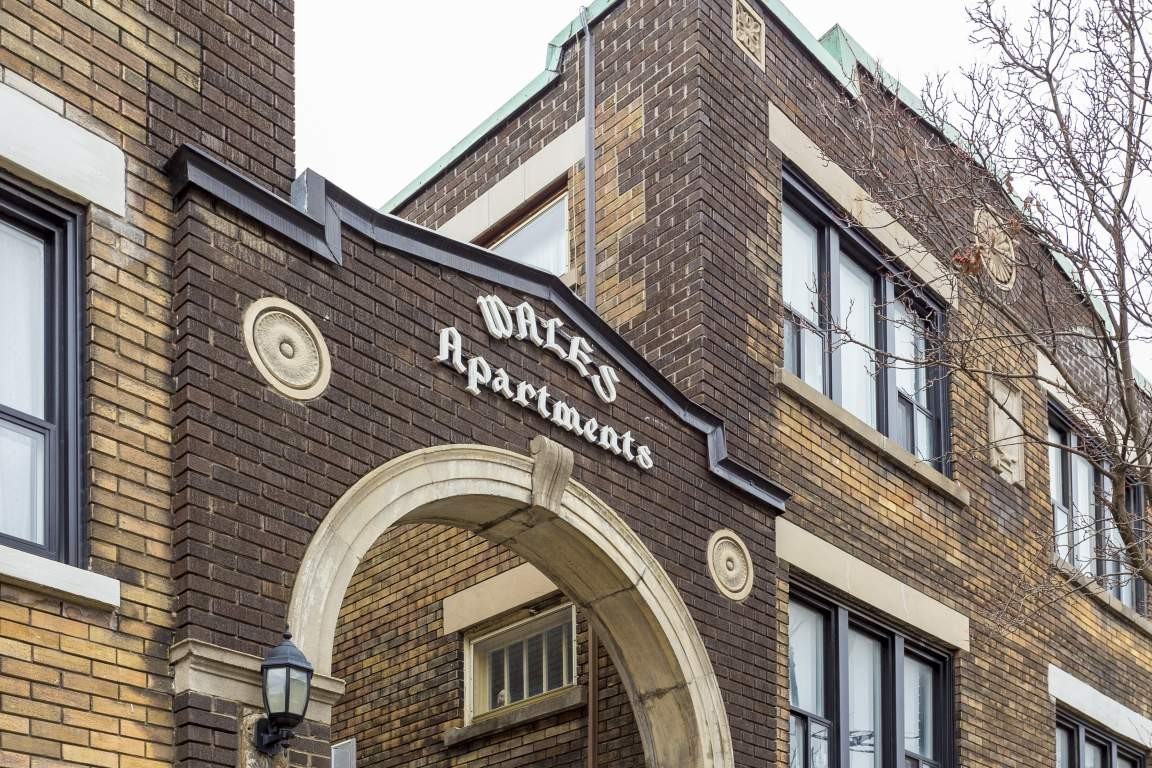 Royal & Wales Apartments - Photo 3 of 11