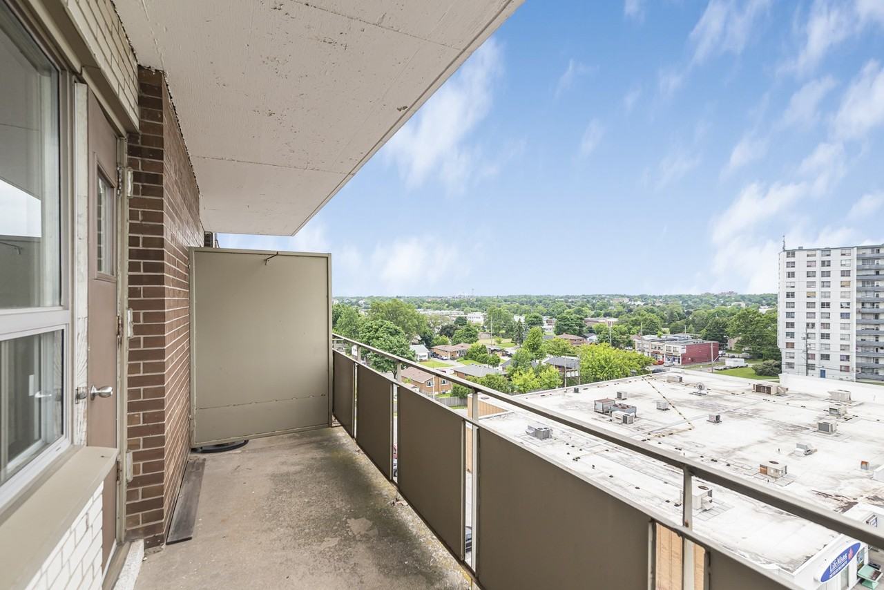 Granada Apartments - Photo 3 of 16