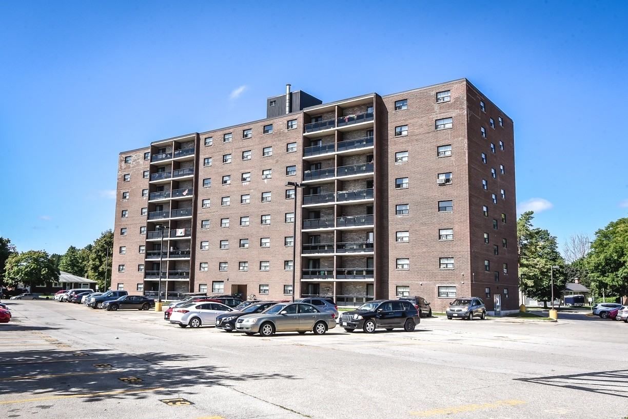 Grand Apartments - Photo 4 of 14