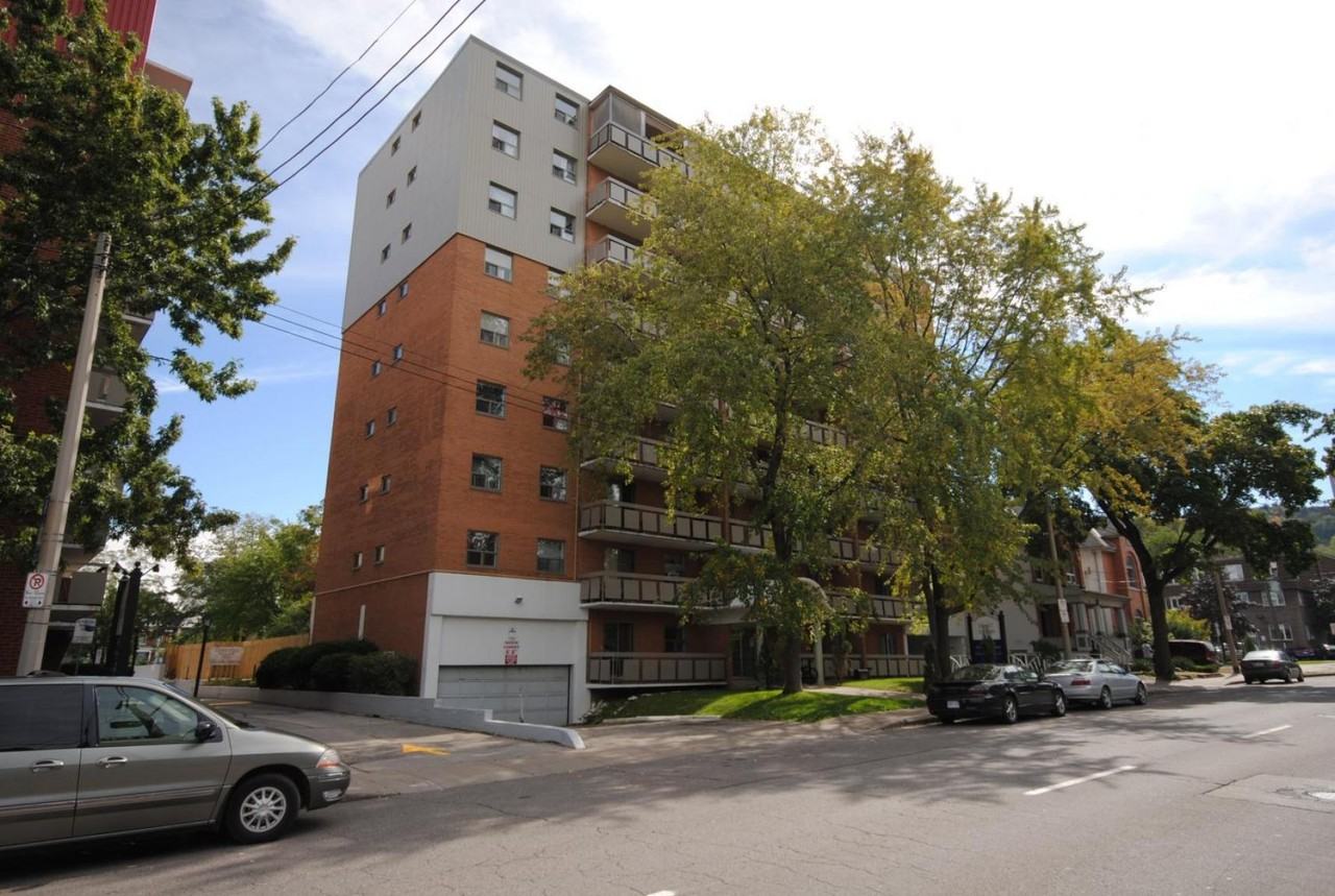 Grant Towers - Photo 2 of 11