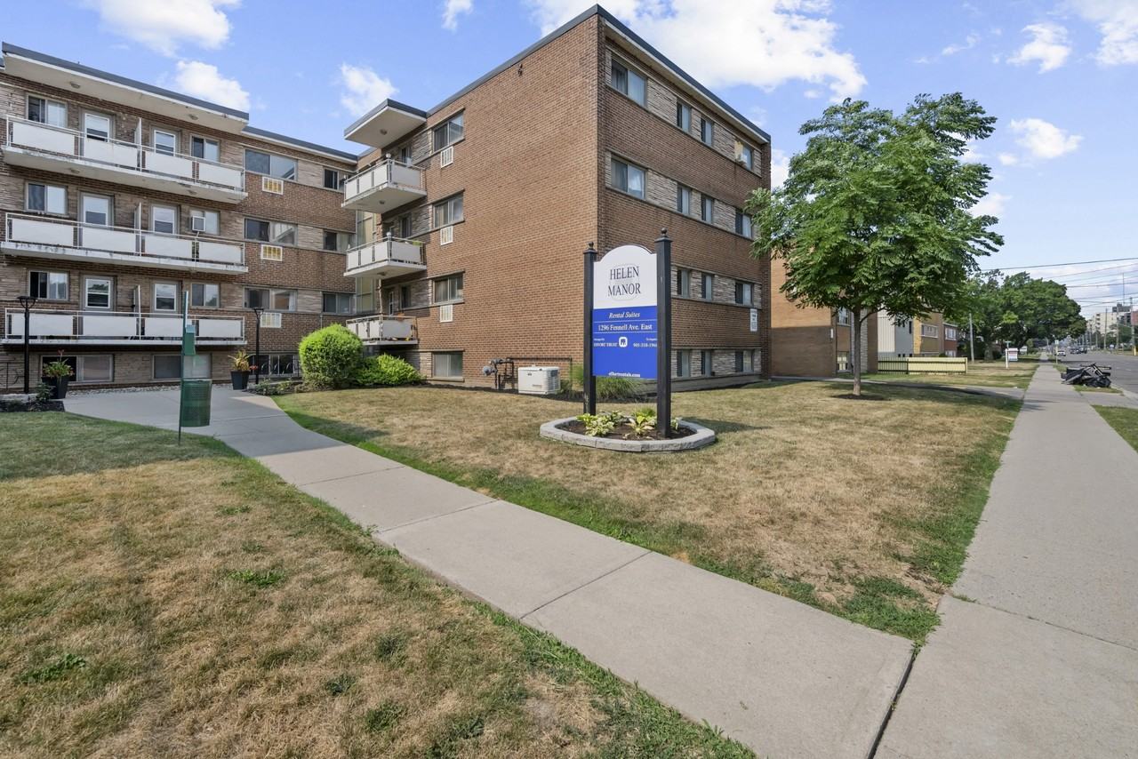 Helen Manor Apartments - Photo 2 of 12