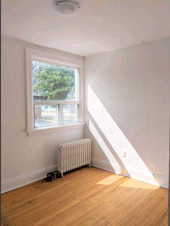 Louisa Street Apartments I - Photo 6 of 7