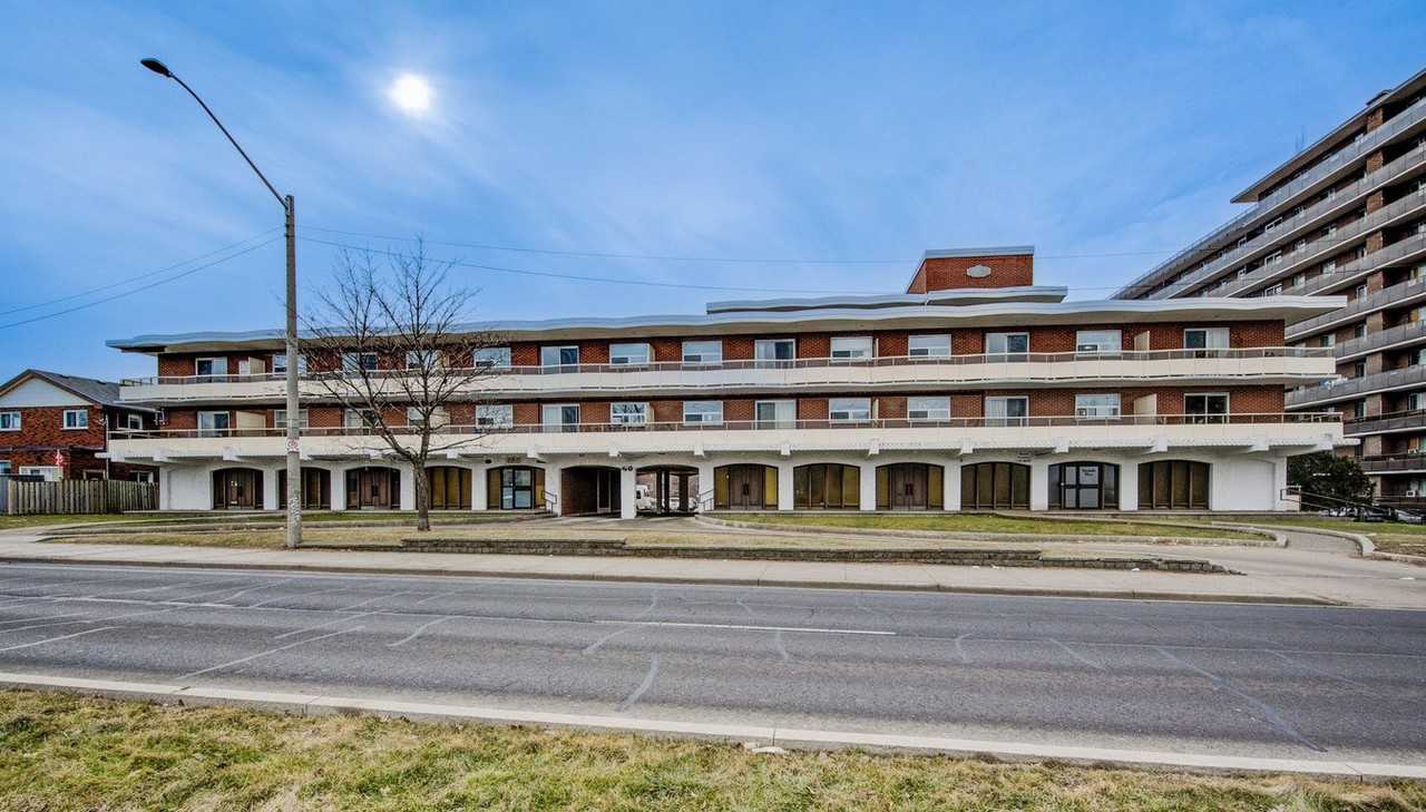 Michelle Place - Photo 2 of 16