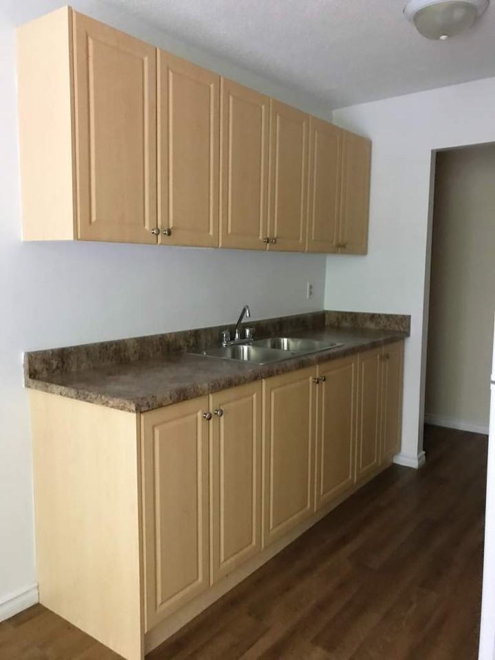 South Valley Apartments - Photo 6 of 9