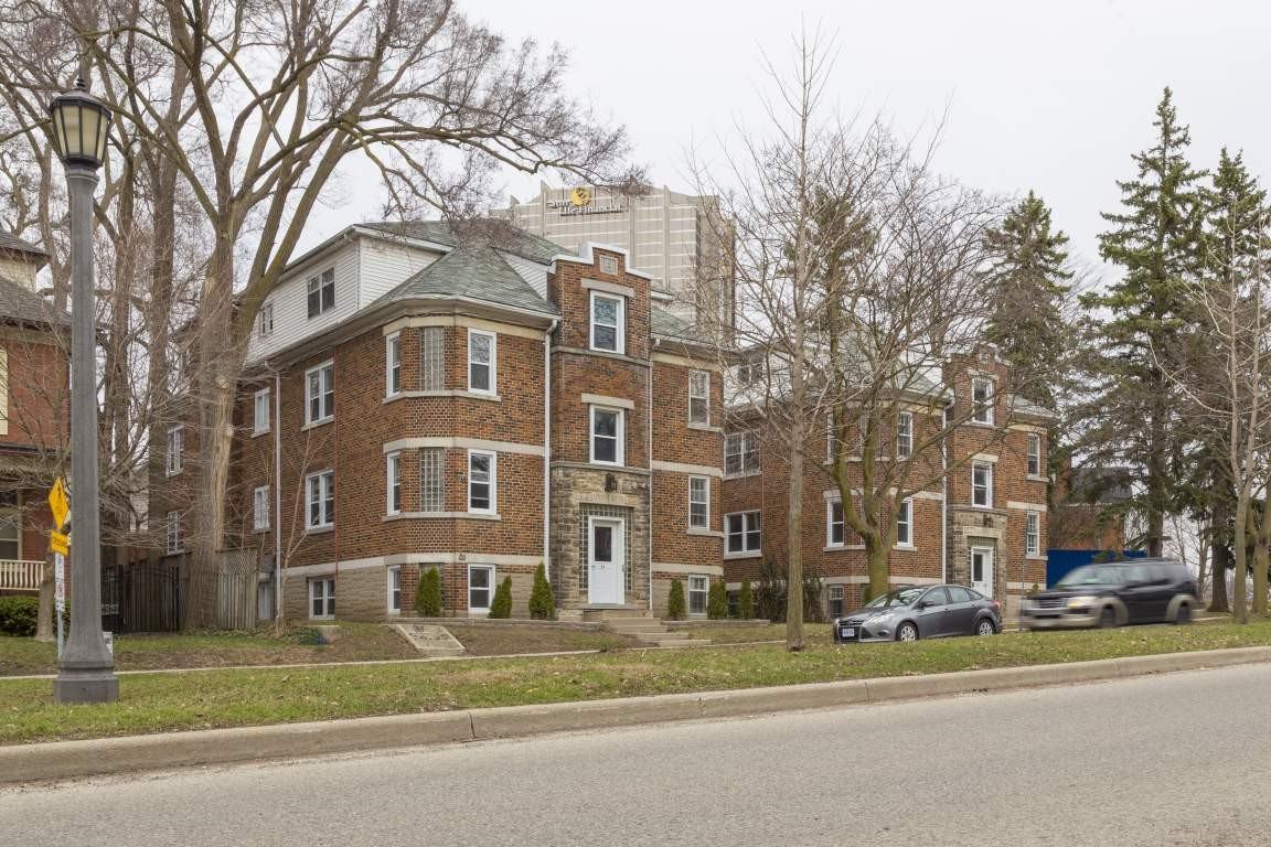 Union - Photo 2 of 15