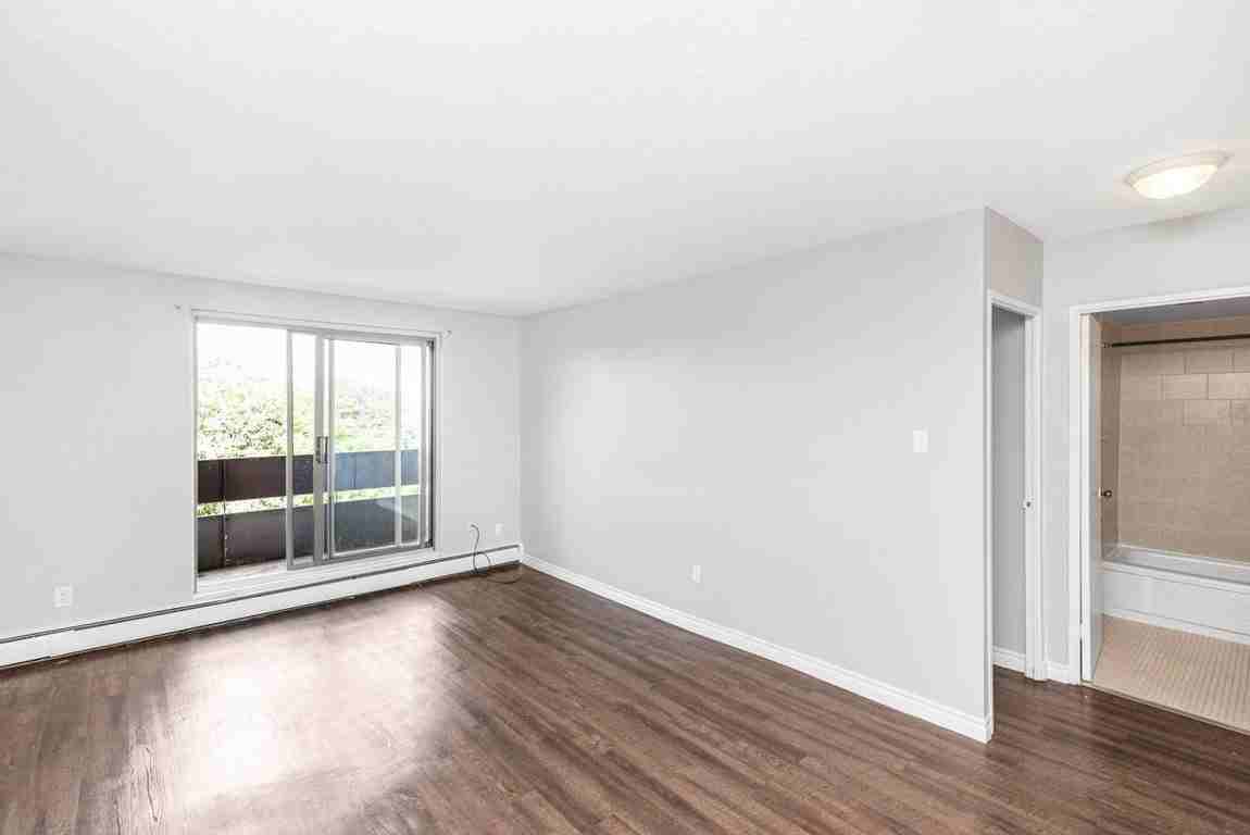 Vilma Terrace - Photo 7 of 15