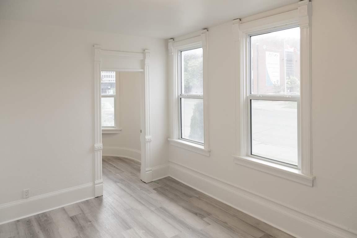 Weber - Photo 7 of 14