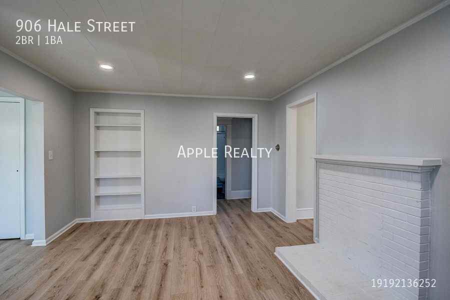 906 Hale St - Photo 7 of 27