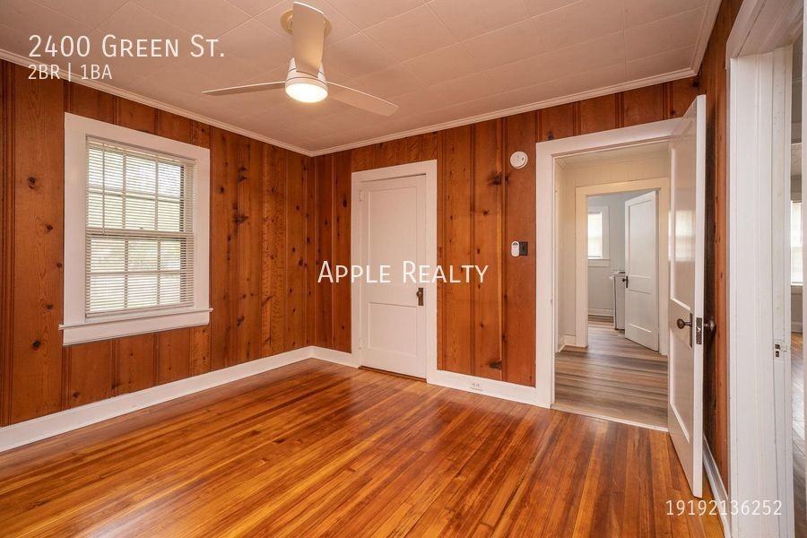 2400 Green St - Photo 6 of 17