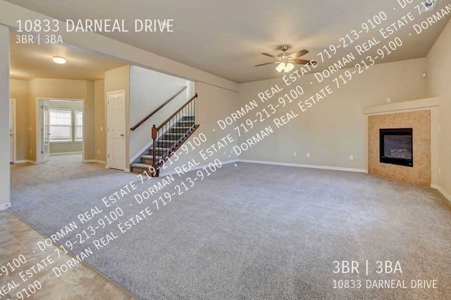 10833 Darneal Dr - Photo 6 of 34
