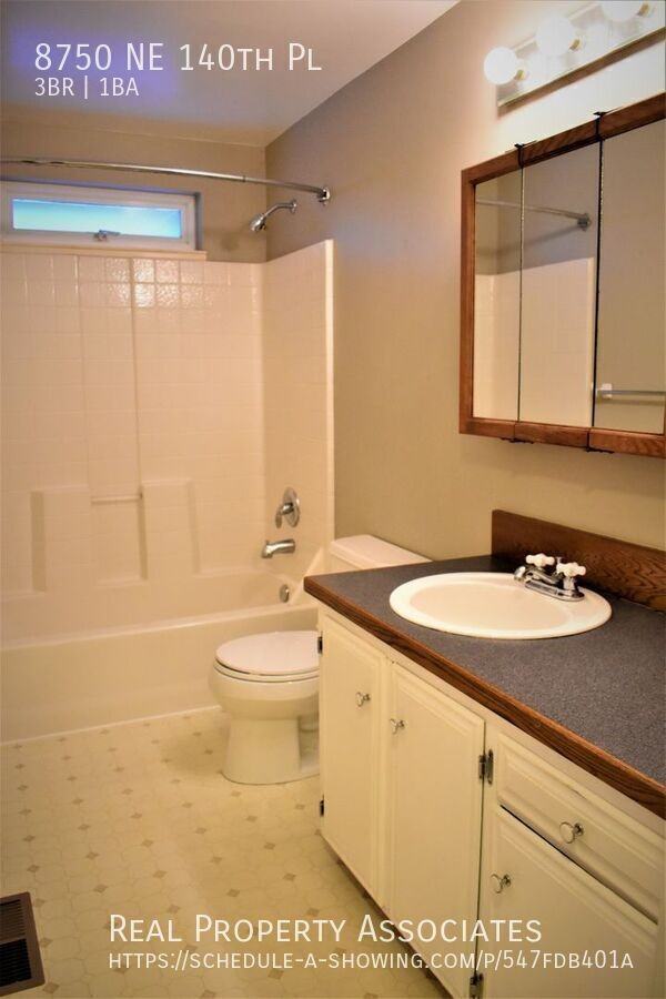 8750 Ne 140th Pl - Photo 6 of 14