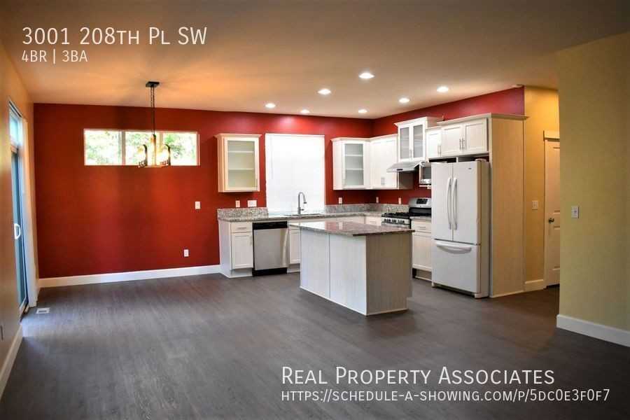 3001 208th Pl Sw - Photo 2 of 29