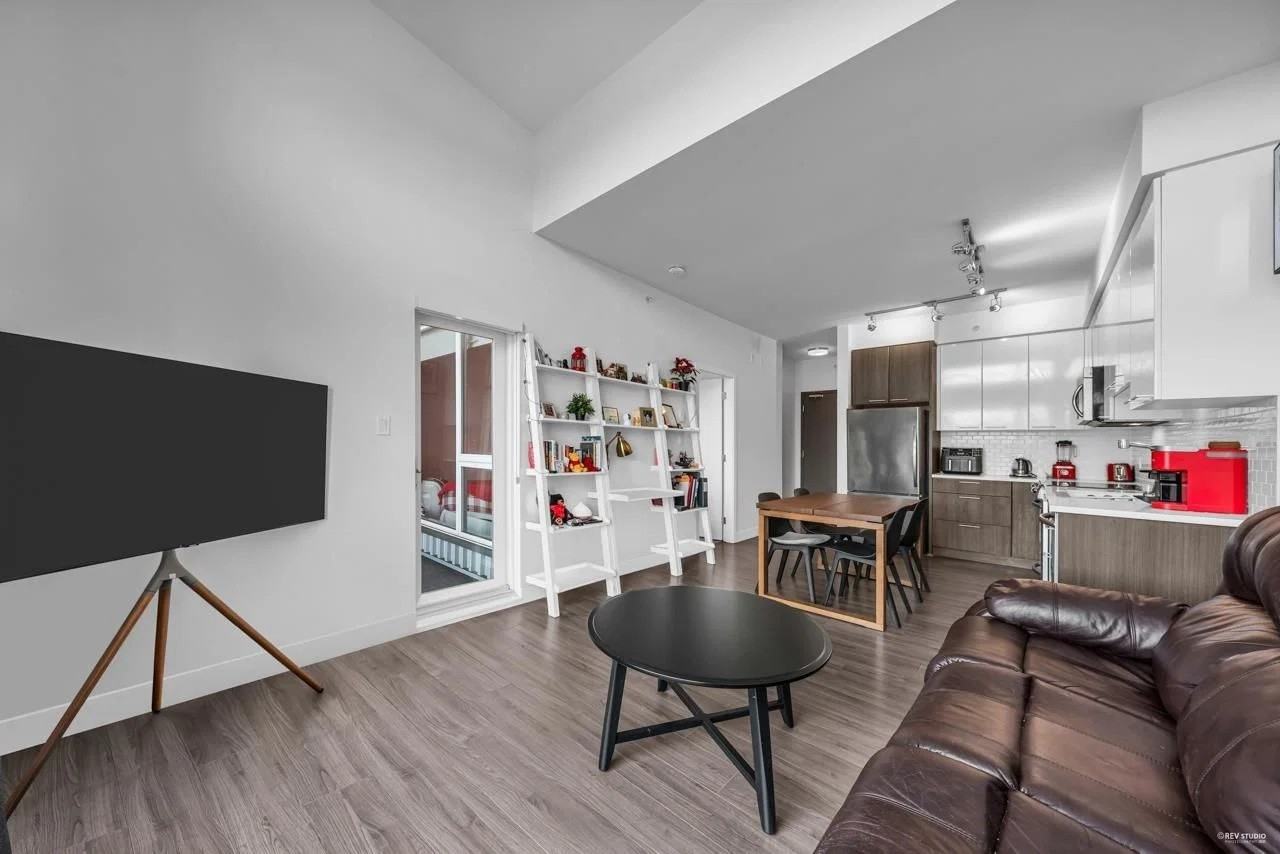 1201 16th Street West #405 - Photo 4 of 13