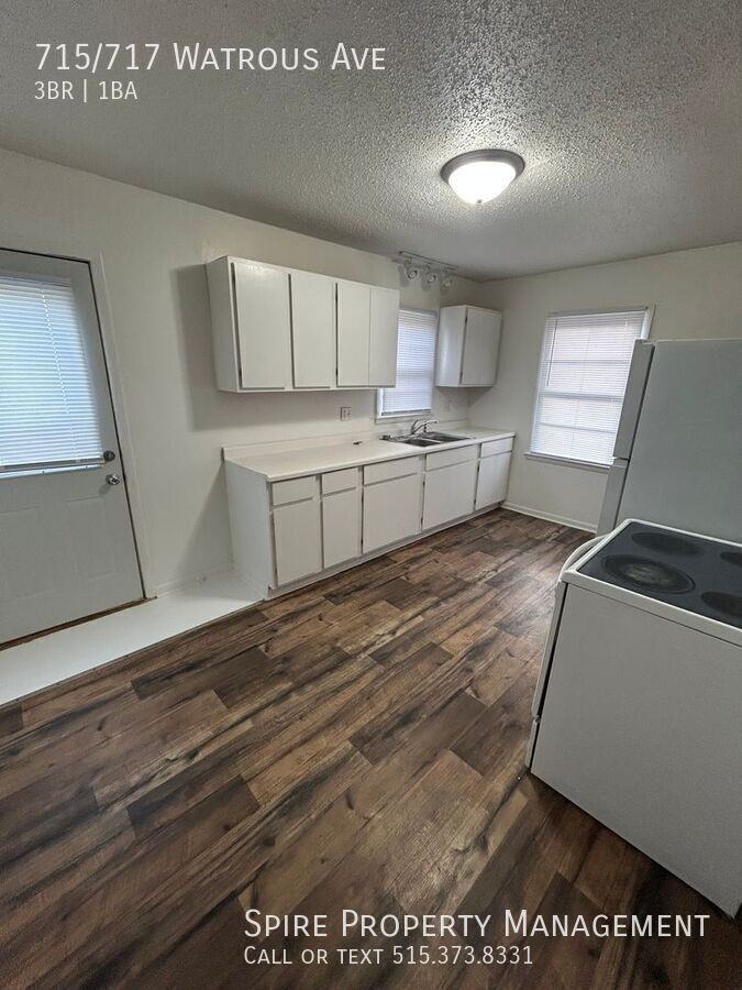 715/717 Watrous Ave - Photo 5 of 9