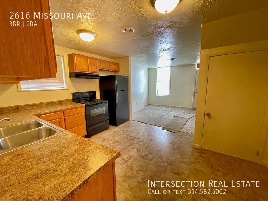2616 Missouri Ave - Photo 4 of 12