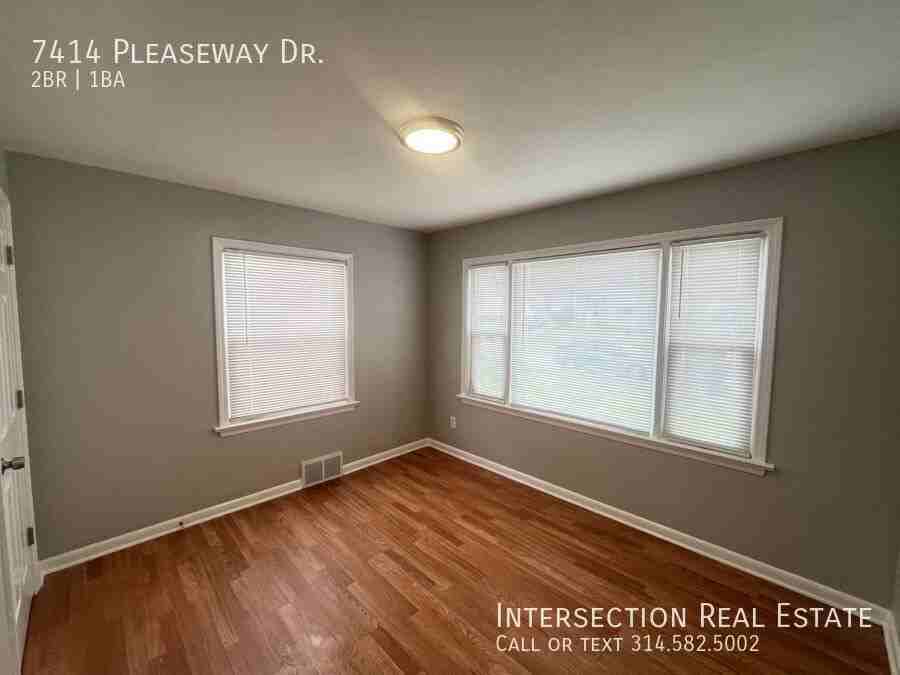 7414 Pleaseway Dr - Photo 5 of 13