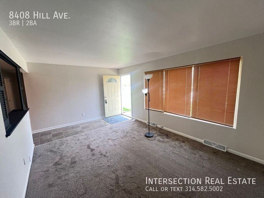 8408 Hill Ave - Photo 5 of 23