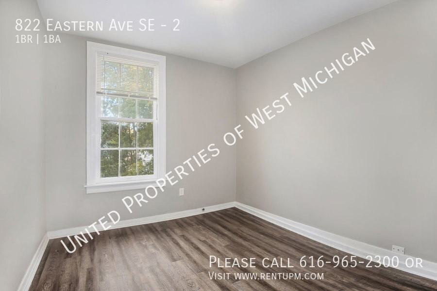 822 Eastern Ave Se #2 - Photo 7 of 16