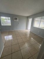 featured image of 1308 36th Ave W #D