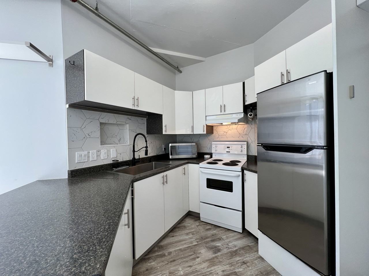22 East Cordova Street #319 - Photo 7 of 33