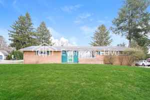 featured image of 2449 55th St Ne