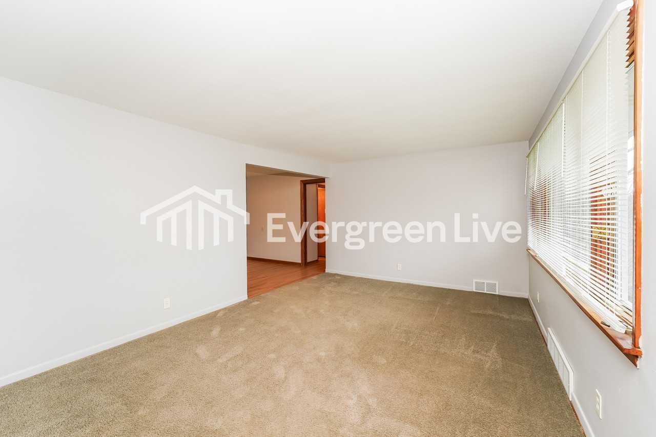 2449 55th St Ne - Photo 3 of 15