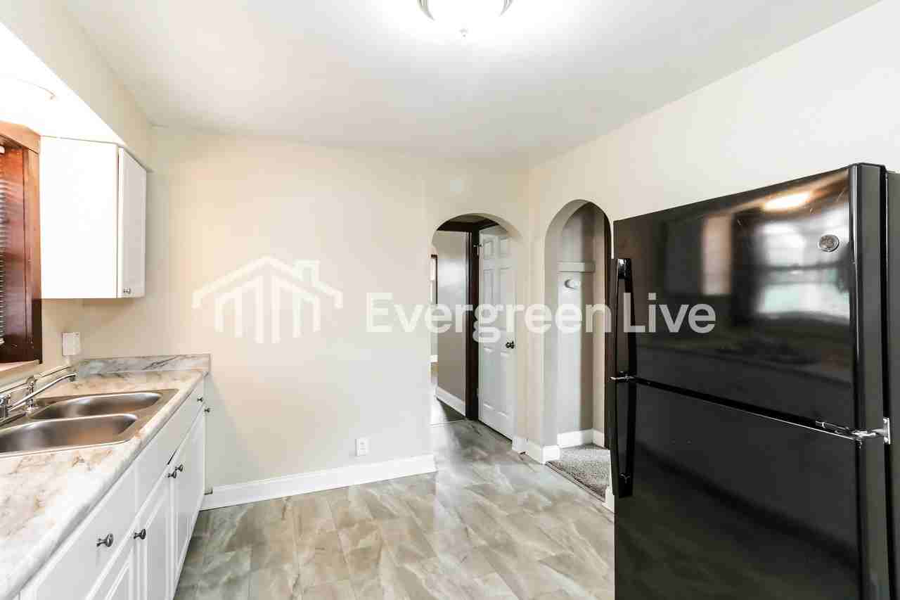5528 Eula Ave - Photo 6 of 15