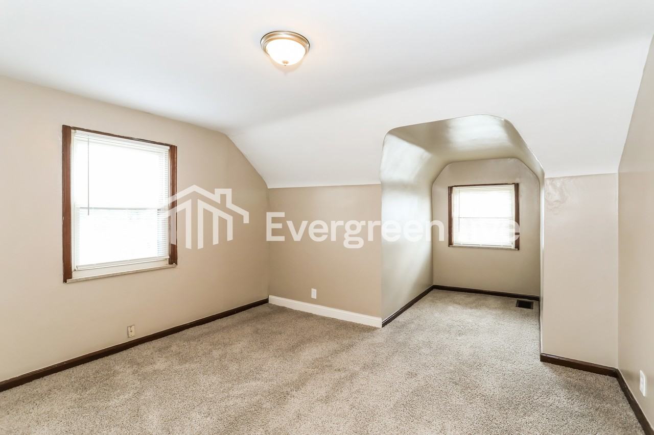 5528 Eula Ave - Photo 7 of 15