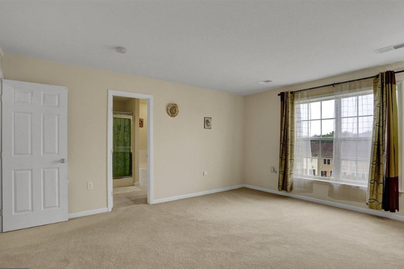 2134 Red Fox Dr - Photo 6 of 9