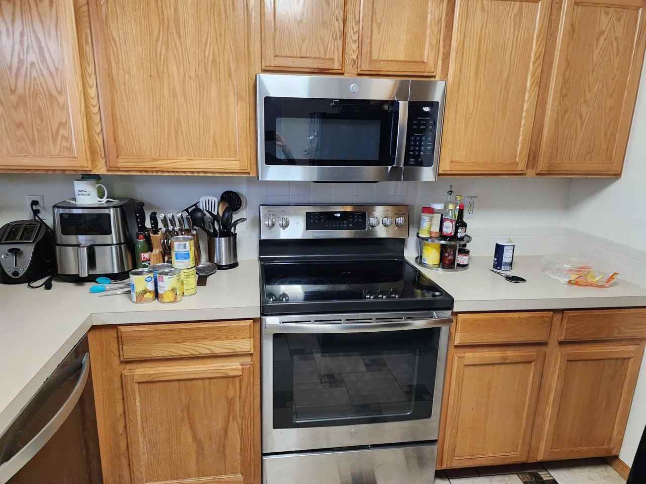 1018 Tierra Ln - Photo 2 of 24