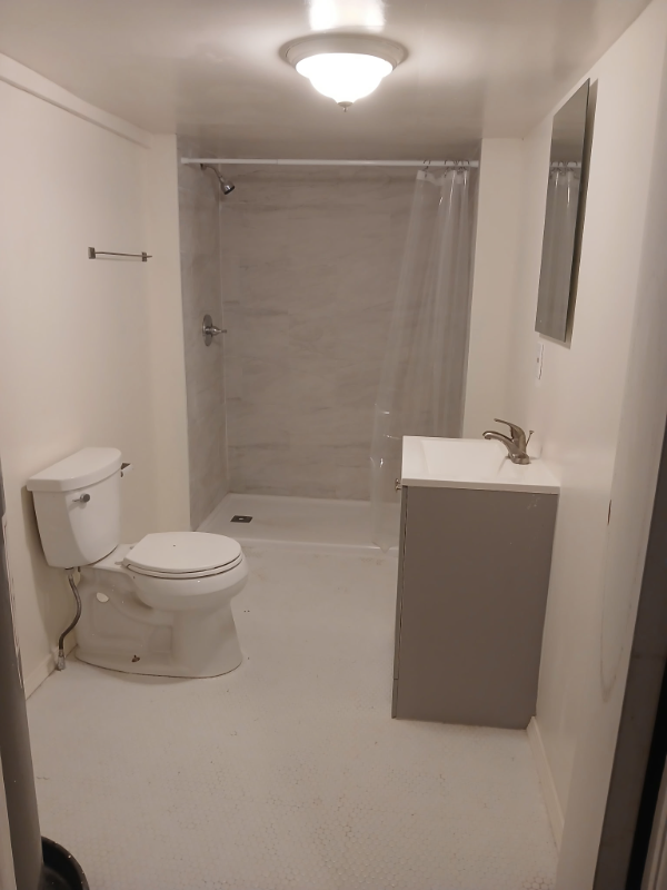 115 S C St - Photo 3 of 9